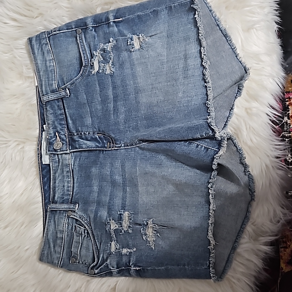 Torrid 4/5 inch inseam size 12 surf color denim shorts